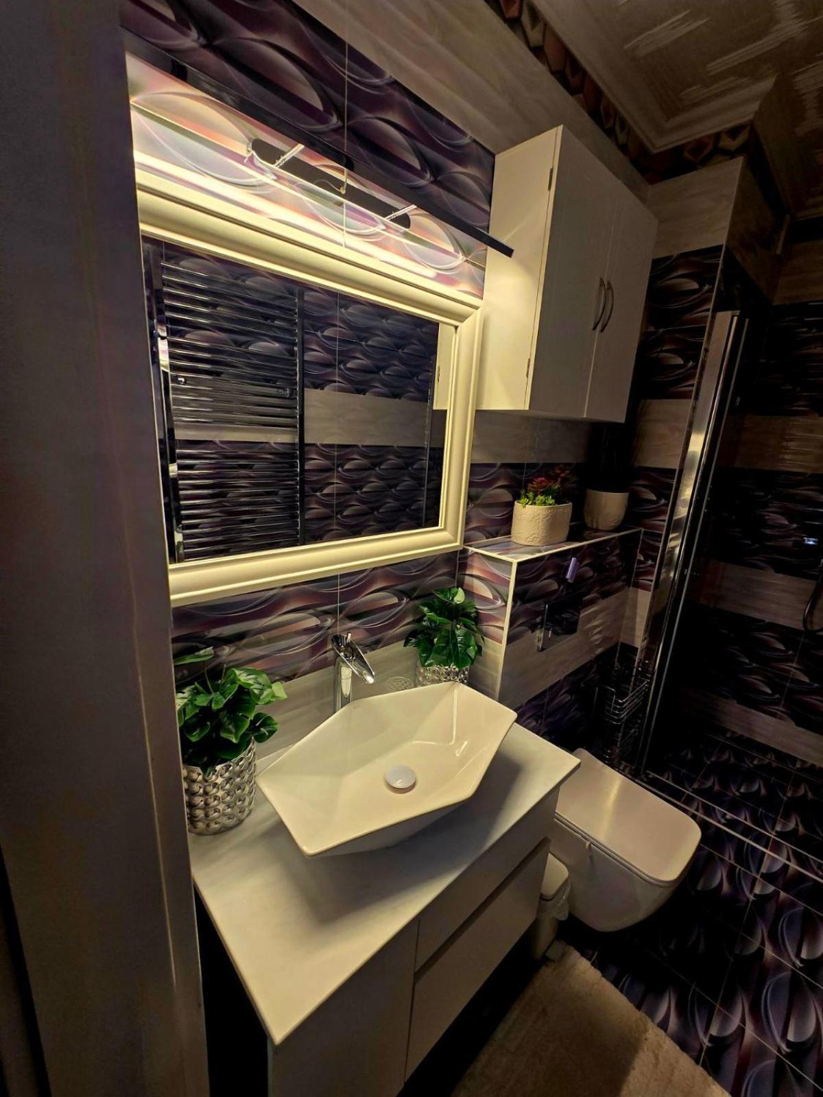 Kleopatra Apartman Hajdúszoboszló Exteriör bild